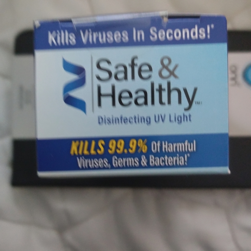 Disinfecting UV Light - Picture 6 of 7